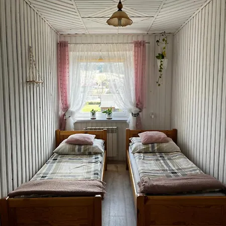 Pod Dzwonnica - Beskidy Lägenhet Zubrzyca Gorna